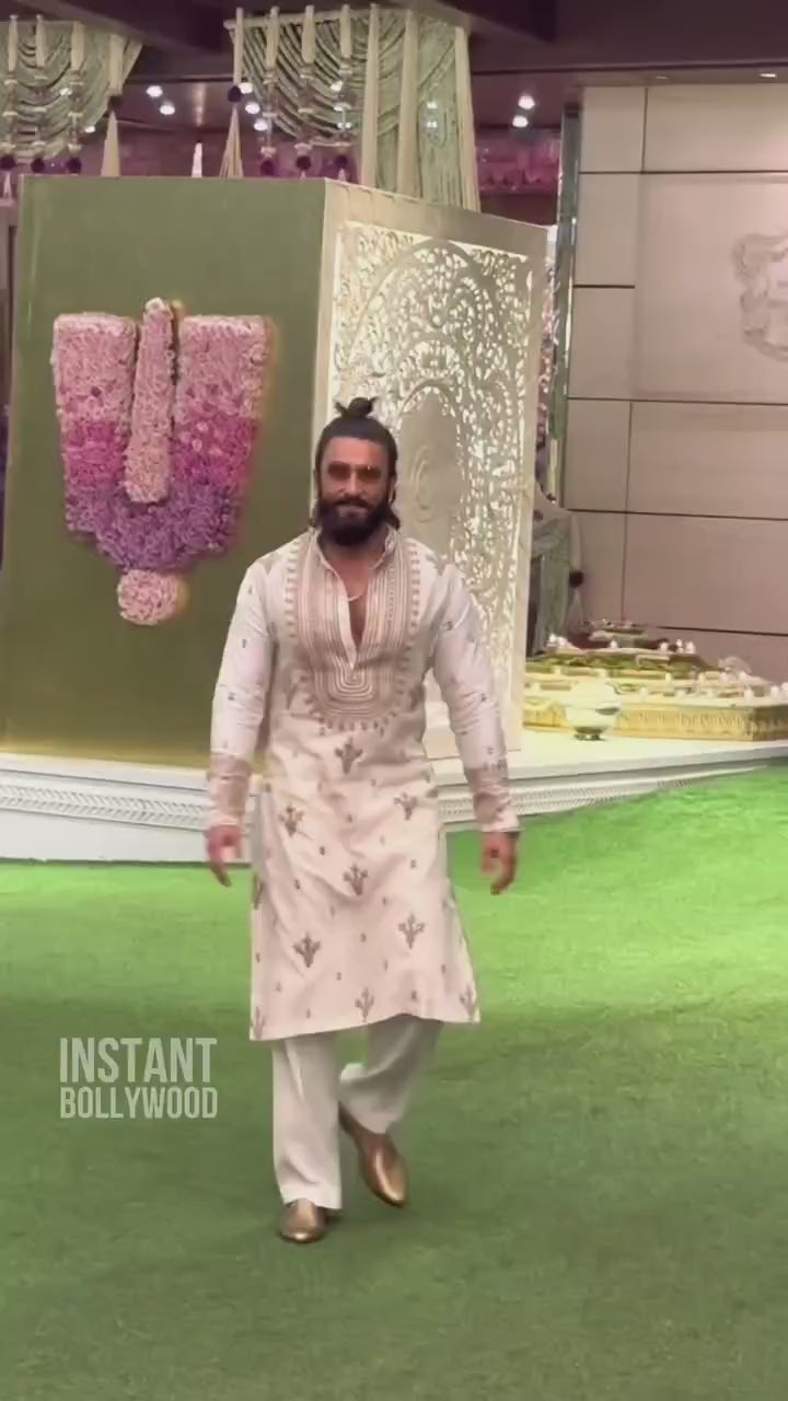 Ranveer Singh Cream Ivory kurta pajama with Embroidery