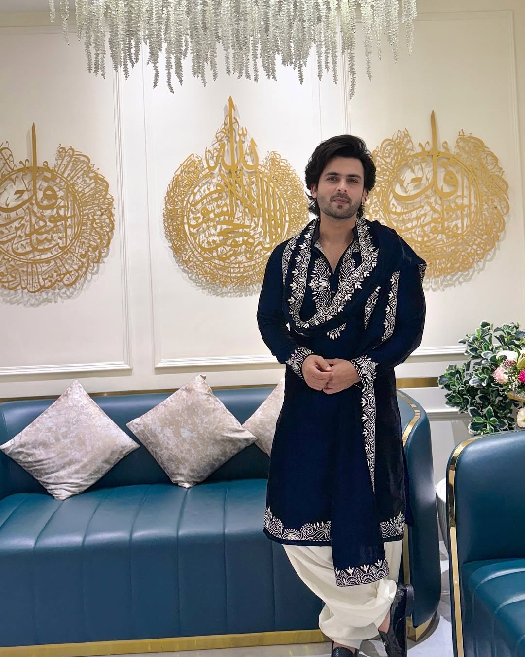 Black Kurta Cream Pajama With Dupatta Embroidery work