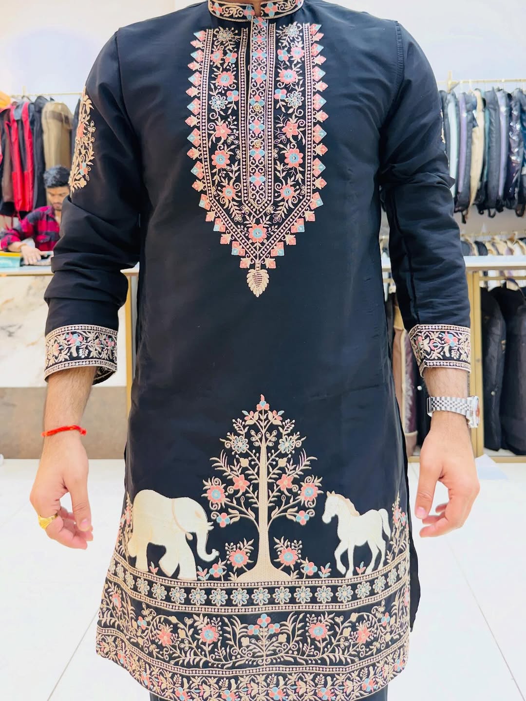 Elvish Yadav Adition Black kurta pajama with dupatta