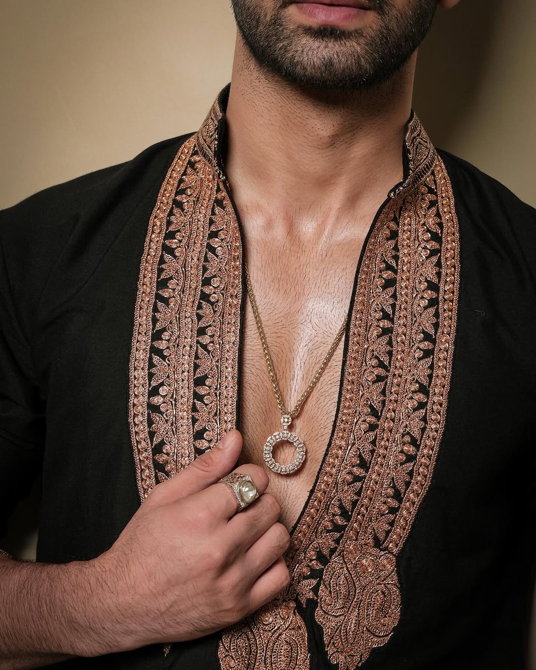 Z BLACK CELEBRITIES KURTA PAJAMA SET